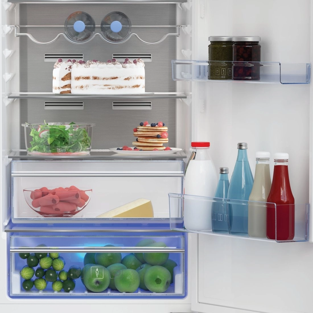 Холодильник Beko BCNA275E3S