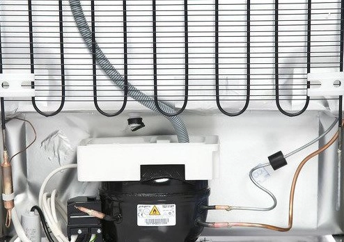 Холодильник Beko CNKL7321EC0W